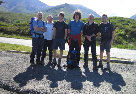 Team shot at the start Dave, Alistair, Mo, Valentene, Stuart and Nigel