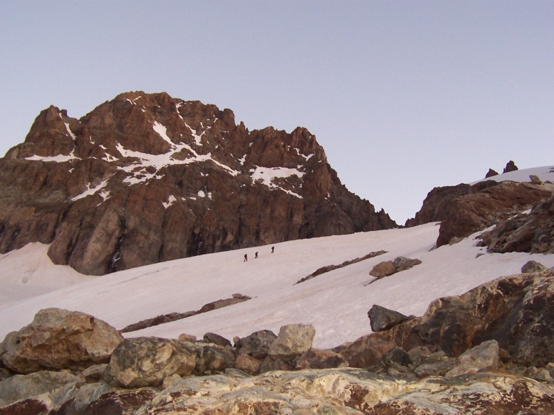 Mont Pelvoux - Adrian Jo _amp_ Greg on Sialouze Glacier.JPG
