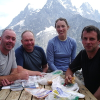 Pic de Neige Cordier - Relaxing at Glacier Blanc hut