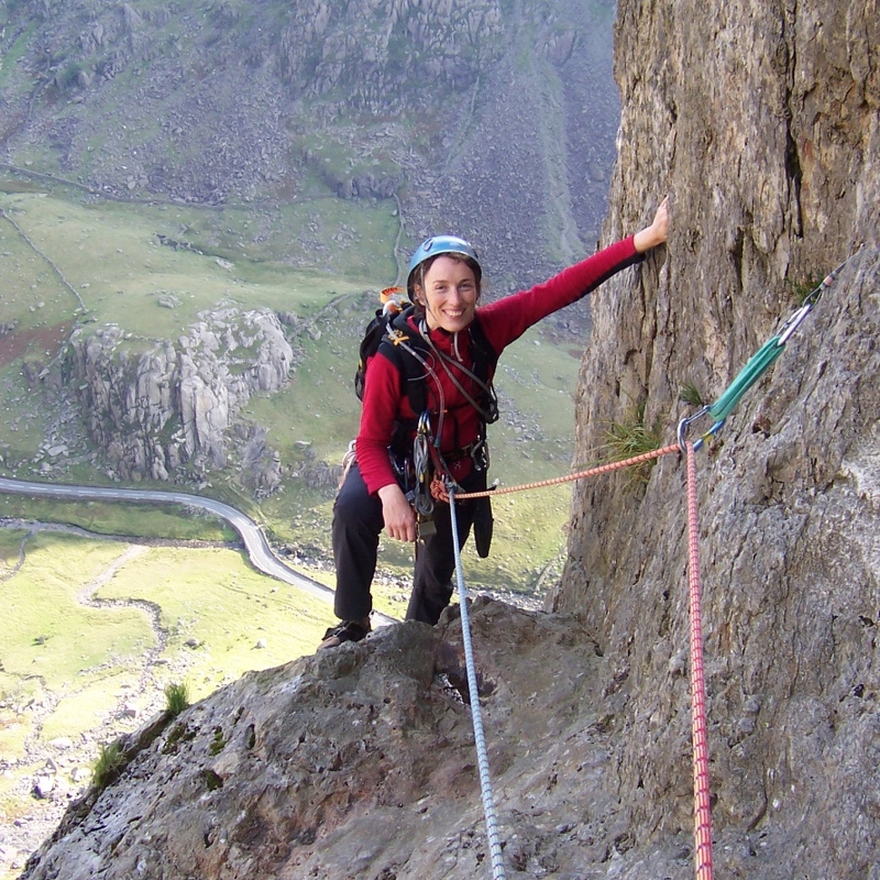 Flying Buttress - Jeanie on 4th pitch