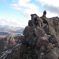 Scramble down the pinnicles