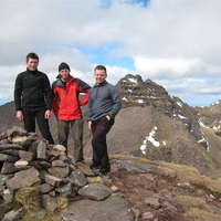 Nigel, Colin & Scott on Sail Liath before the scrambling starts