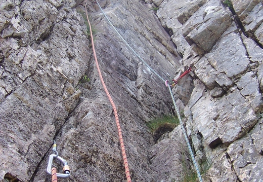 Fracture Route - Great climbing on this pitch