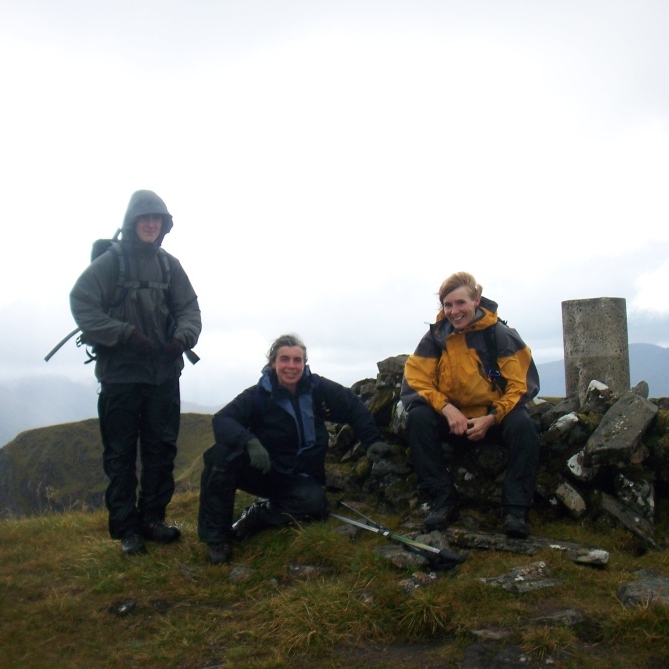 Munro 067 An Socach (Loch Mullardoch) (1069M) [290810] Greg Gaughan, Jo Polak, Jean Moffat on 29810.  Buffy out of shot.  Pictur