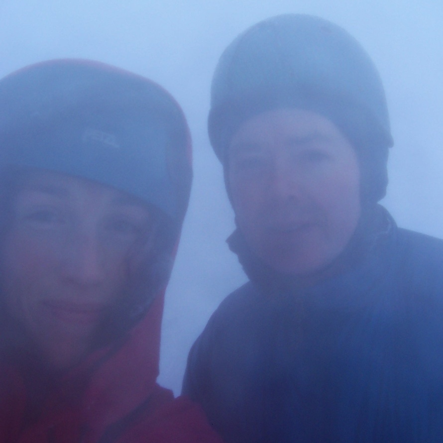 Munro 080 Beinn a' Chaorainn (1052M) [170110] Jeanie & Stuart (Loch Laggan).JPG