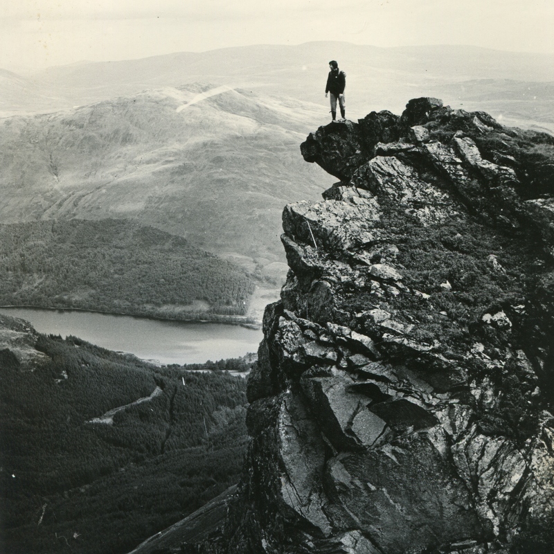 David Hutton - LizP On Pinnacle Ridge Ben Ledi Sept 1981