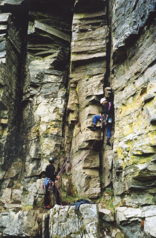 Unknown Photographer - Elke and Rod on Right Hand Groove_ Huntly_s Cave_ 2001.jpg