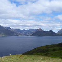 Walking towards Sgurr na stri