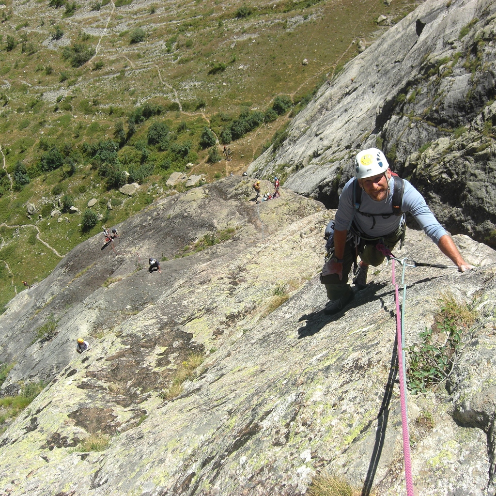 JD on the final moves of the brilliant La Cocarde, La Poire on a busy Sunday