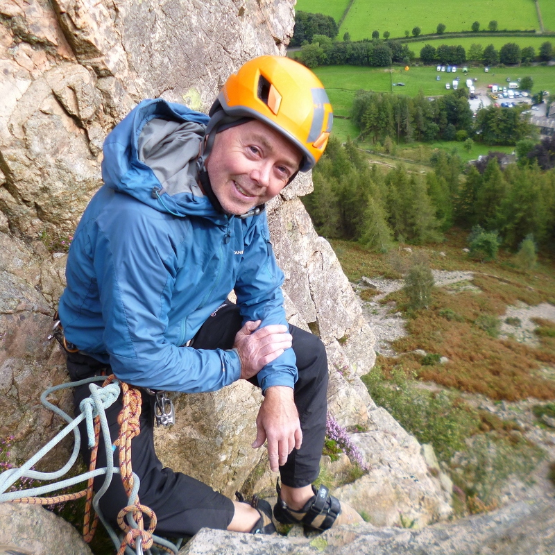 Comfy belay on Evening Wall