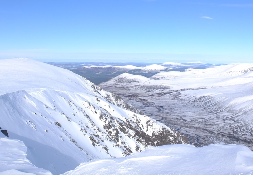 Meall na Leitreach and Sow of Atholl and Sgor Gaoith Glenfeshie 05