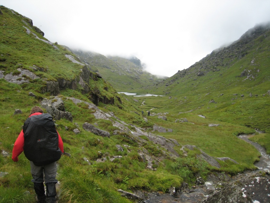 Approaching a couple of wee lochans