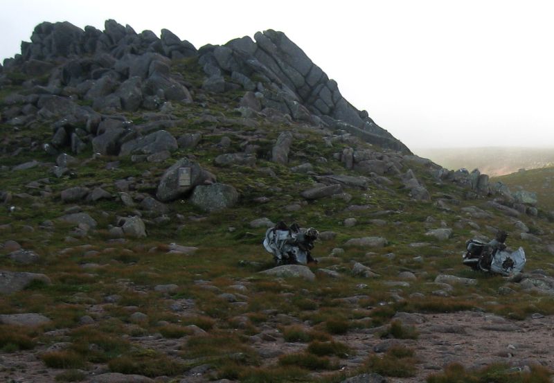 World War II crash debris on Beinn a'Bhuird, 1st August 2009 20090802Wreckage.jpg