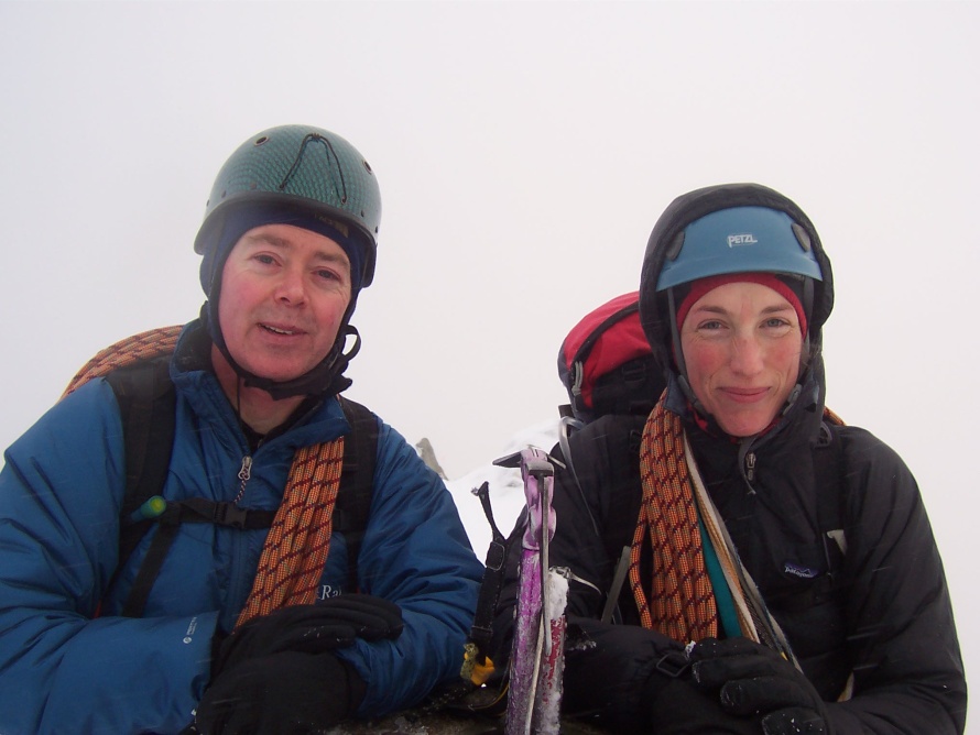Munro 121 The Saddle (1010m) [230110] Stuart & Jeanie.JPG