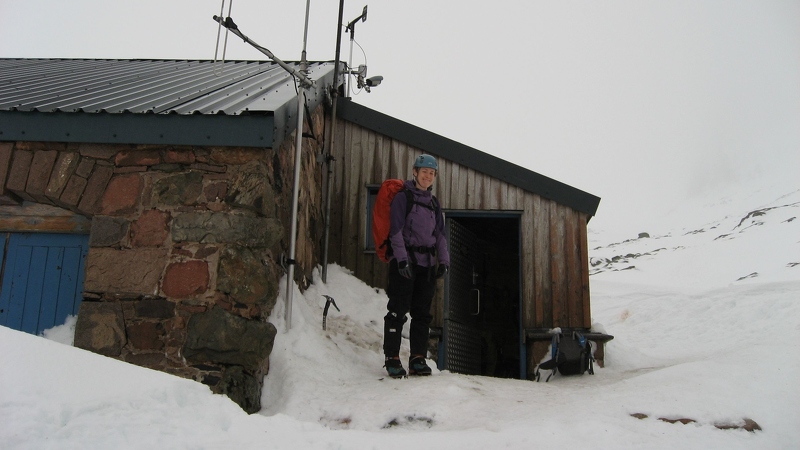 Louise Waters CIC Hut 2019