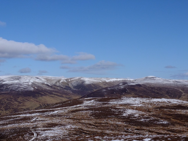 Meall na Leitreach and Sow of Atholl and Sgor Gaoith Glenfeshie 06