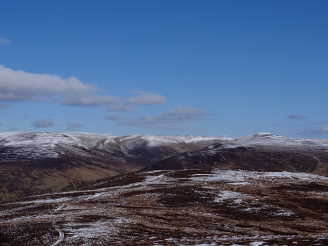 Meall na Leitreach and Sow of Atholl and Sgor Gaoith Glenfeshie 10
